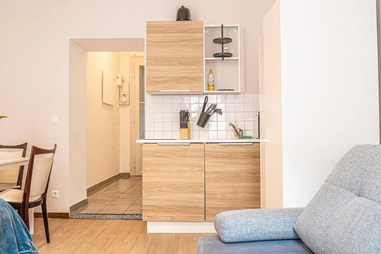 Cozy & Stylish 1-Br Studio Retreat-Perfect Getaway Vienna Austria