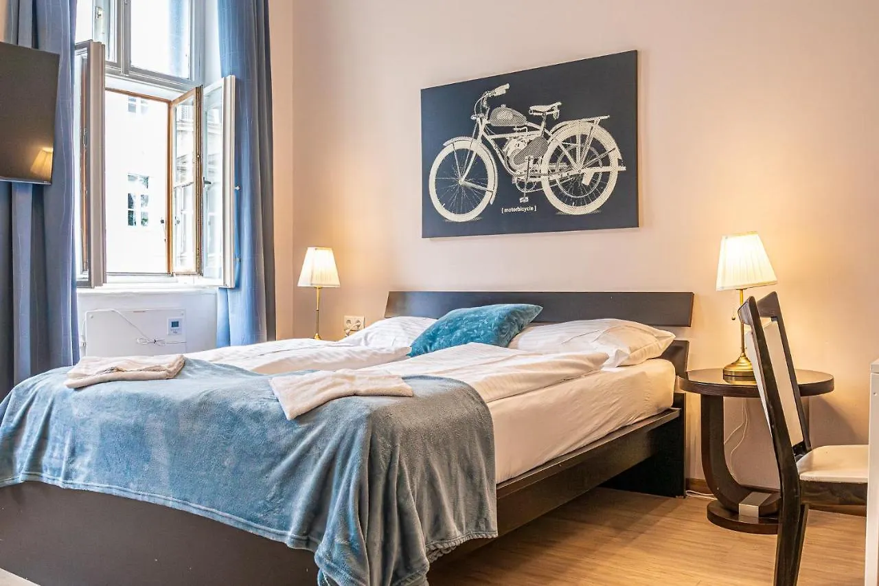 Apartment Cozy & Stylish 1-Br Studio Retreat-Perfect Getaway Vienna Austria